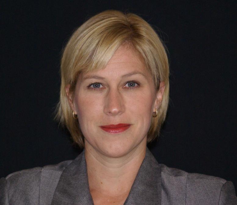 Angela Ross